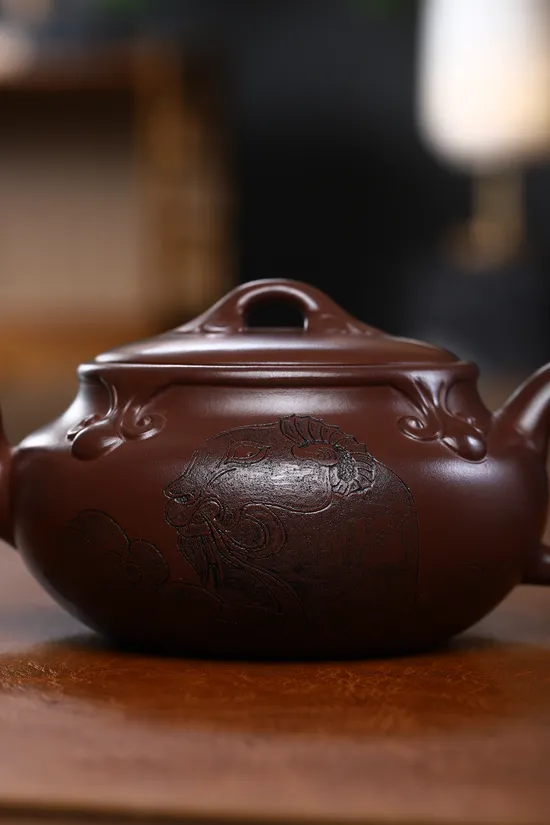 Premium Yixing Zisha Teapot | Handcrafted Clay Teapot | Yang Hongwei 6
