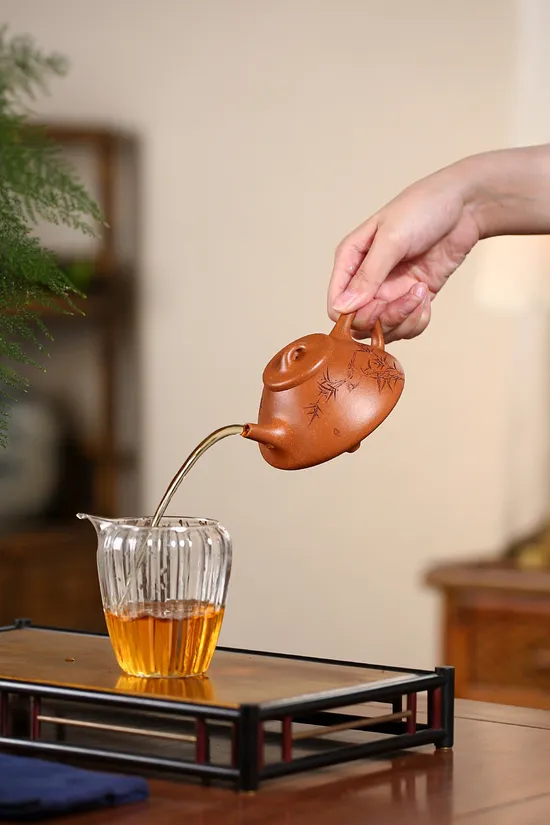 Ziye Stone Ladle Yixing Clay Teapot - Premium Handcrafted Zisha Art 1