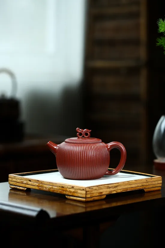 Yixing Zisha Teapot - Master-Crafted Dragon Clay Artisan Collectible 4