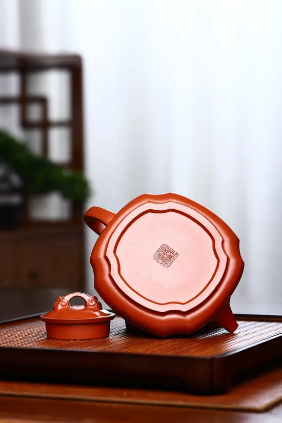 Longyu Shipiao Yixing Teapot | Handcrafted by Sun Meiya | Zisha Clay Art 1