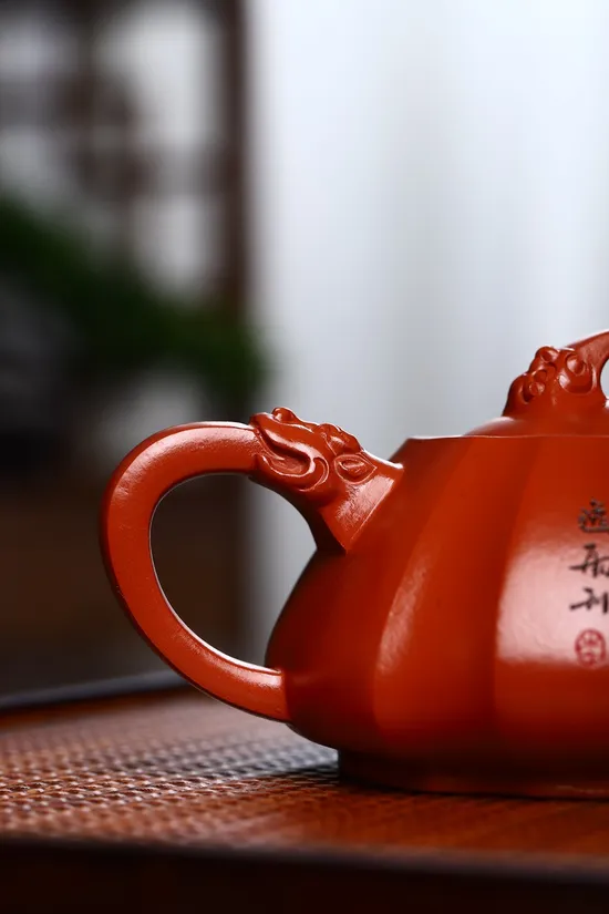 Longyu Shipiao Yixing Teapot | Handcrafted by Sun Meiya | Zisha Clay Art 4