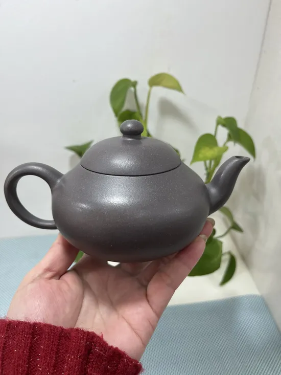 Premium Yixing Pear-Shaped Clay Teapot | Handcrafted Artisan Pottery 2