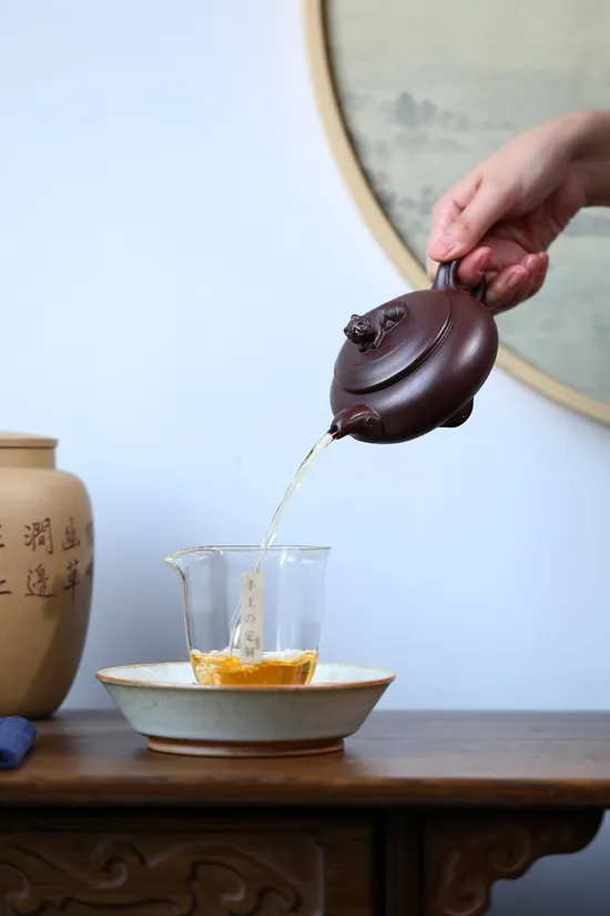 Premium Yixing Clay Teapot - Rare Stone Red, Handcrafted by Master Artisan 7
