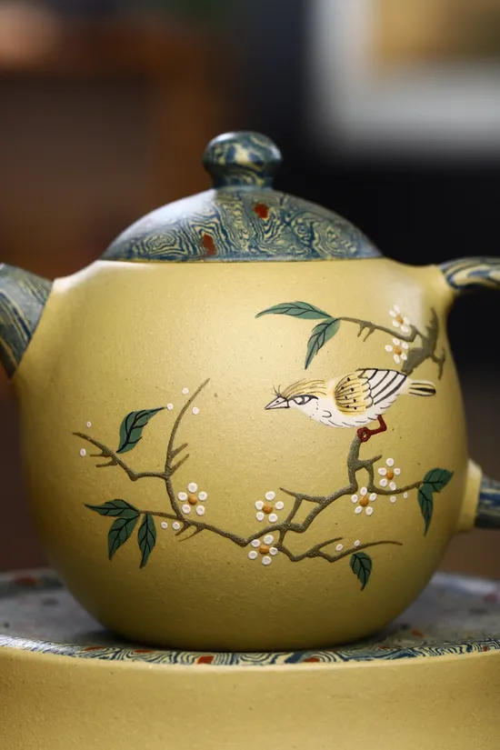 Yixing Teapot Set - Handcrafted Zisha Clay Dragon Egg Design 1
