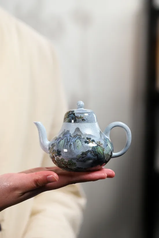 Premium Yixing Zisha Clay Teapot – Handcrafted 180cc Artisan Ceramic 1