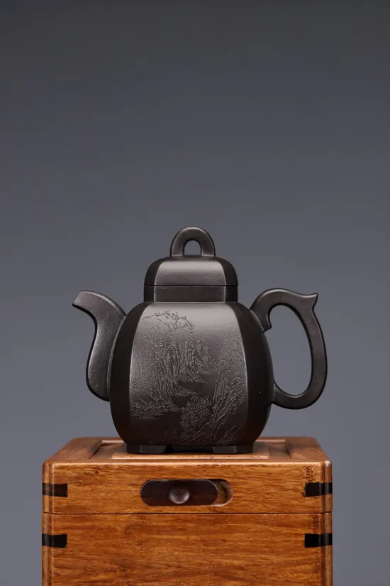 Premium Yixing Clay Teapot - Fortune Design | Collector's Masterpiece 5