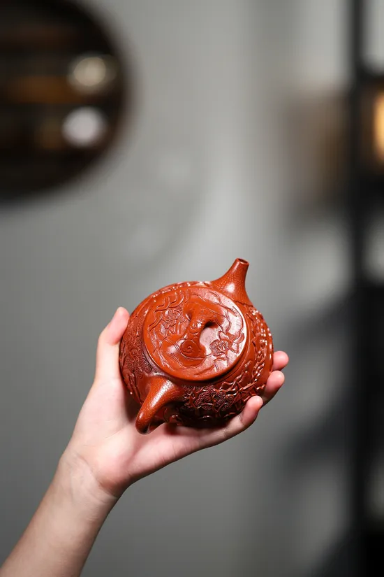 Premium Yixing Zisha Teapot | Handcrafted Da Hong Pao Clay Artistry 8