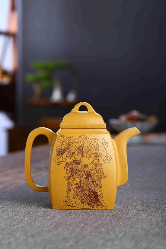 Premium Yixing Zisha Teapot Handcrafted Artisan Collectible 9