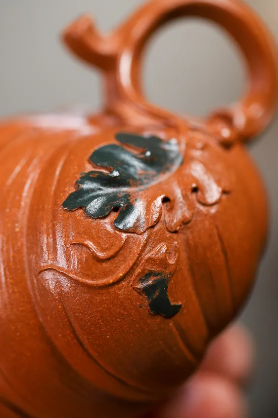 Premium Yixing Agarwood Clay Teapot | Yang Peng | 150cc 3