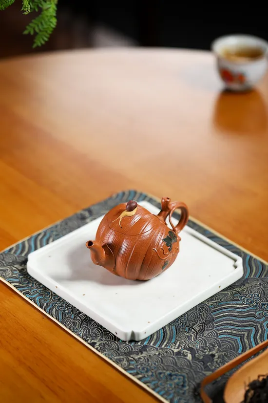 Premium Yixing Agarwood Clay Teapot | Yang Peng | 150cc 5