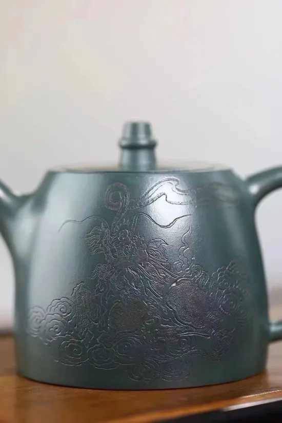 Yixing Zisha Teapot - Handcrafted Collectible Clay Teapot 5