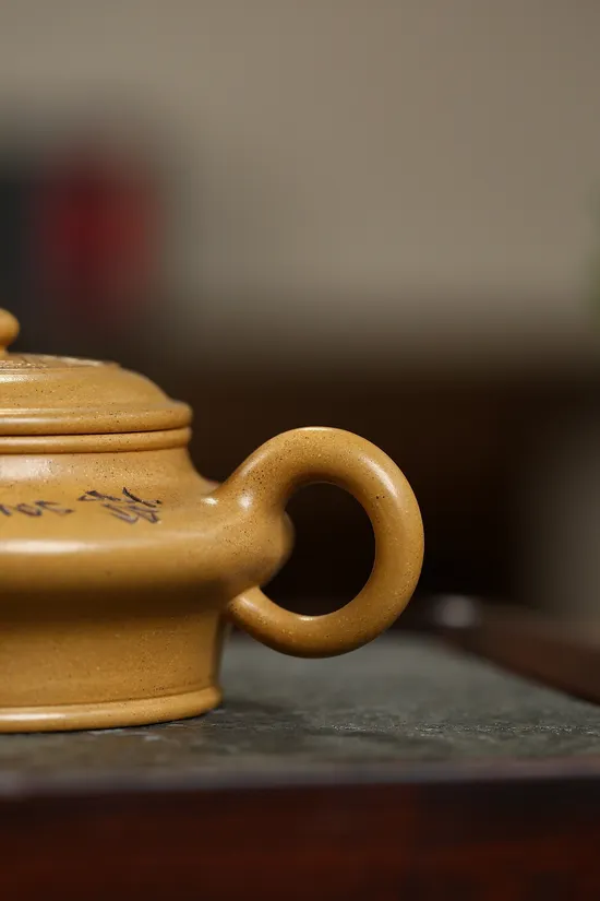 Yixing Zisha Teapot | Handcrafted Collectible Purple Clay Pot 3