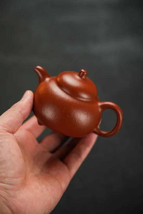 Premium Yixing Clay Teapot: Handcrafted Classic Design & Timeless Craftsmanship 2