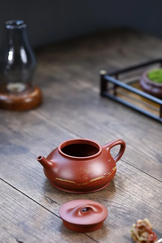 Zisha Teapots: Twisted Clay Stone Dipper | Yu Hua Bao 1
