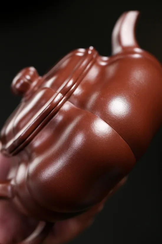Yixing Zisha Teapot | Handcrafted Purple Clay Artisan Teapot 2
