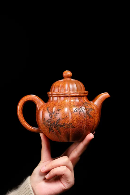 Master Xu Nan’s Premium Yixing Teapot | Jade Clay Craftsmanship 4