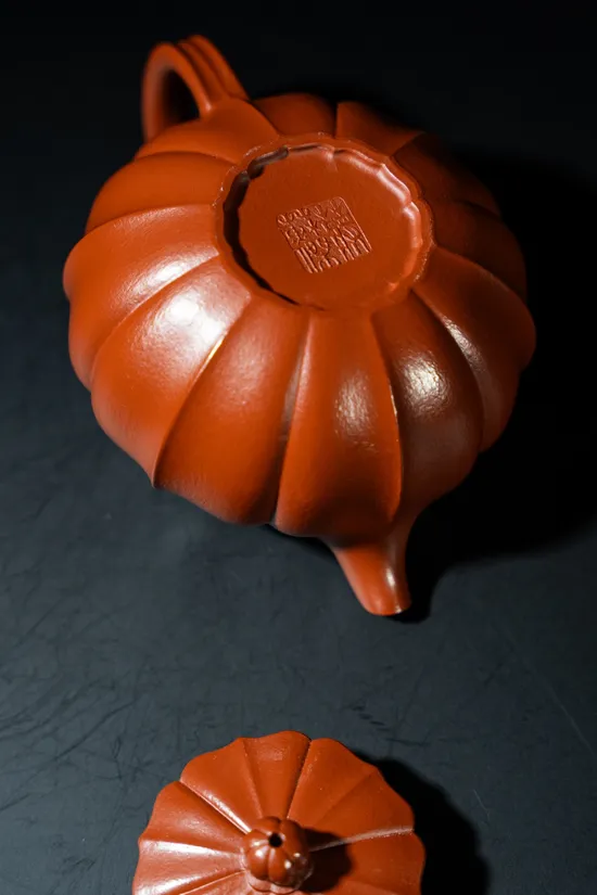 Premium Yixing Clay Teapots | Handcrafted Artisan Teaware 2