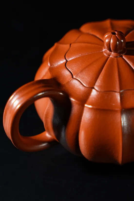 Premium Yixing Clay Teapots | Handcrafted Artisan Teaware 5