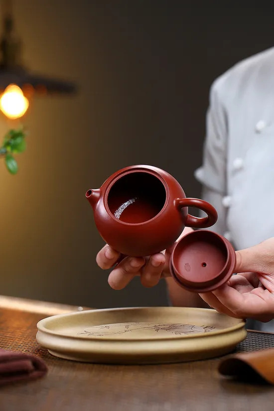 Premium Yixing Zisha Teapot – Handcrafted Clay Art, Chinese Teapot Collection 5