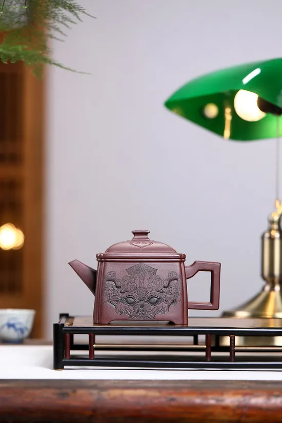 Yixing Zisha Teapot: Handcrafted Lion Design, 500cc Artisan Pottery 9