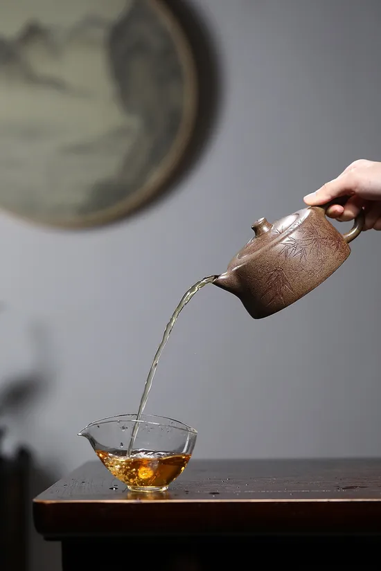 Premium Yixing Clay Teapot | Authentic Zisha Artisan Craft 4