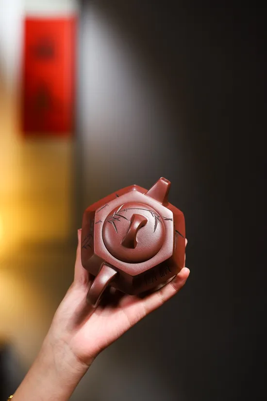 Authentic Yixing Clay Teapot | Handcrafted Collectible Chinese Teapots 6