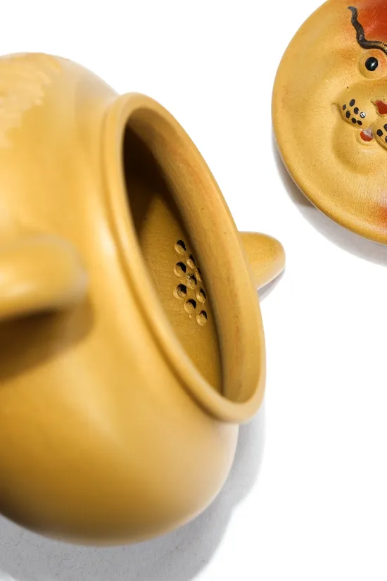 Yixing Zisha Tiger Teapot - Handcrafted Golden Clay, 280cc, Limited Edition 1