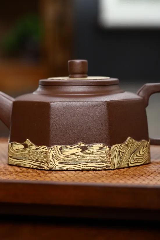 Premium Yixing Zisha Clay Teapot | Handcrafted Artisan Teapot 9
