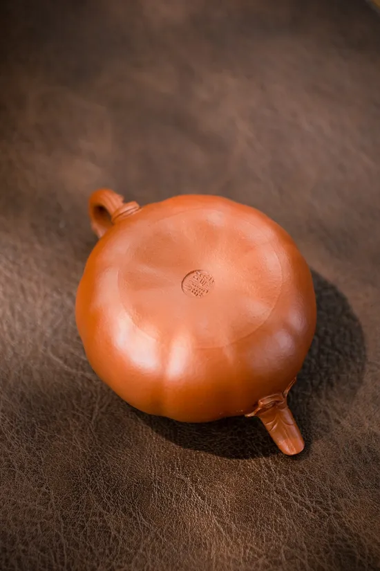 Best Yixing Zisha Clay Teapot | Handcrafted by Chen Nuo | 150cc 1