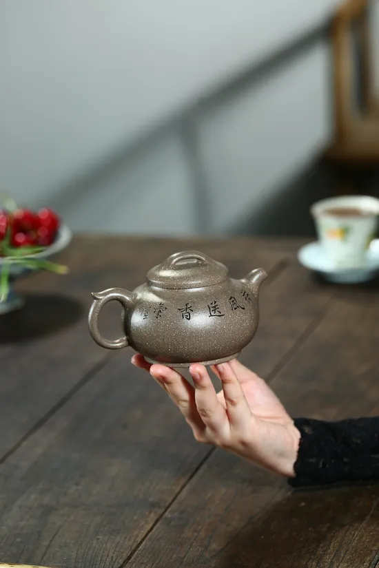 Premium Yixing Teapot | Artisan Crafted Zisha Clay Pot | Buy Now 3