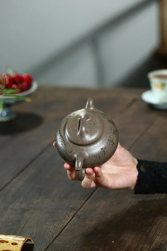 Premium Yixing Teapot | Artisan Crafted Zisha Clay Pot | Buy Now 4