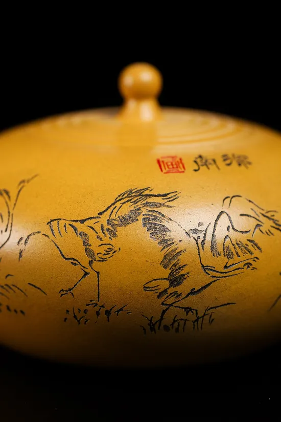 Premium Yixing Clay Teapot | Master Xu Nan Handcrafted Zisha Art 1