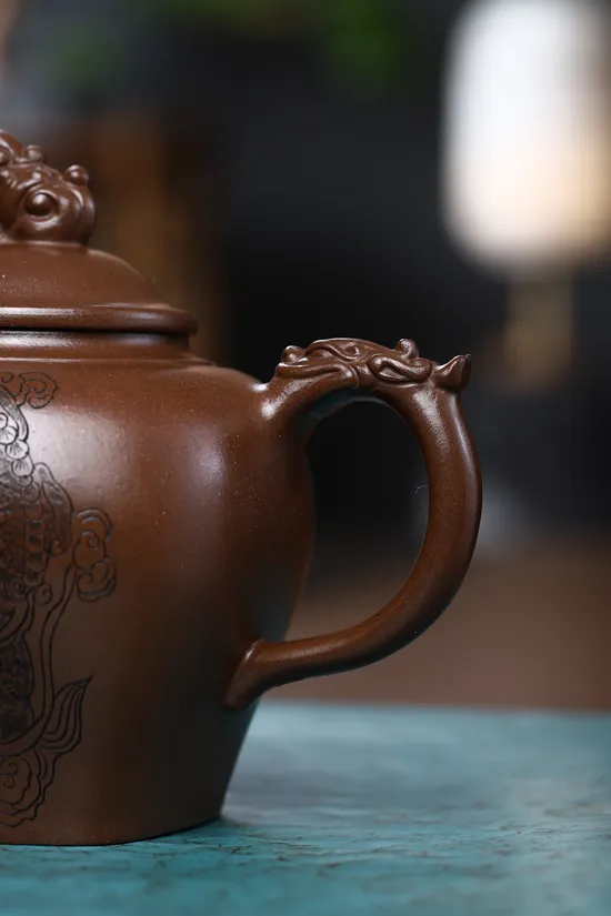 Zisha Teapots: 2 | 100 CNY | 300cc capacity | Cultural Revolution clay 5
