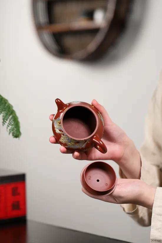 Yixing Zisha Teapot: Handcrafted Artisan Purple Clay Pot with 24K Gold 4