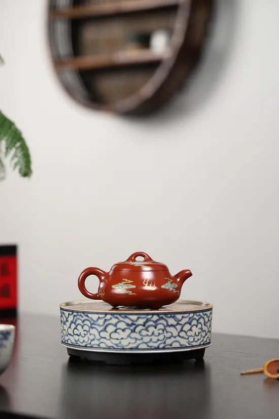 Yixing Zisha Teapot: Handcrafted Artisan Purple Clay Pot with 24K Gold 5