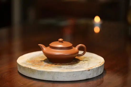 Premium Yixing Zisha Teapot | Handcrafted Artisan Clay Pot 3