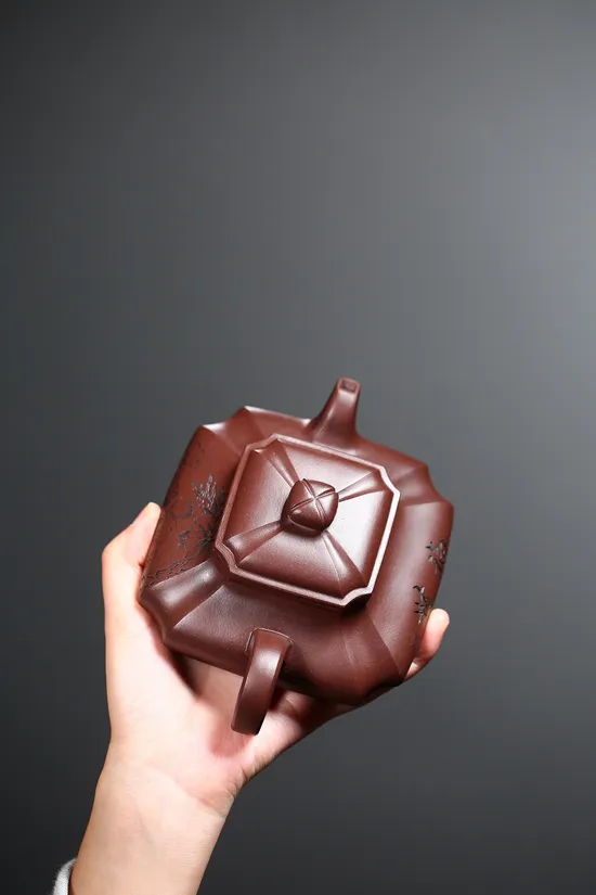 Zhou Jianliang Handcrafted Yixing Zisha Teapot – Rare Clay Artistry 5