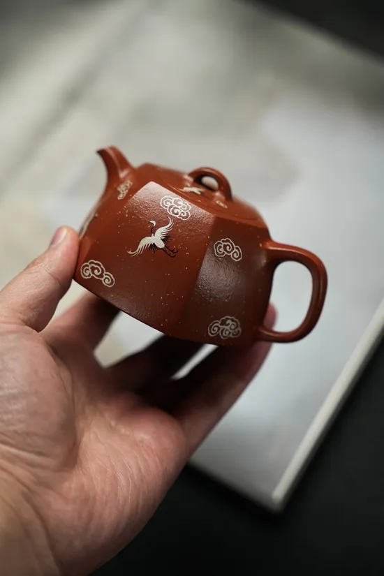 Premium Yixing Zisha Clay Teapot | Handcrafted Classic Design 5