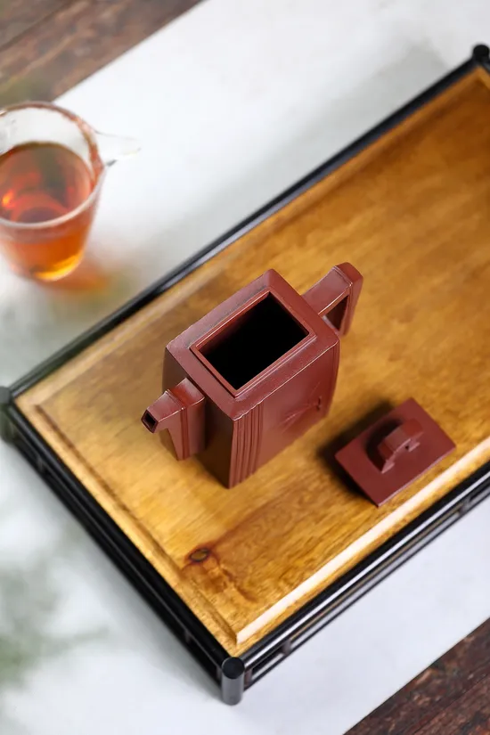 Exclusive Yixing Zisha Teapot | Handcrafted Collector’s Artistry 9