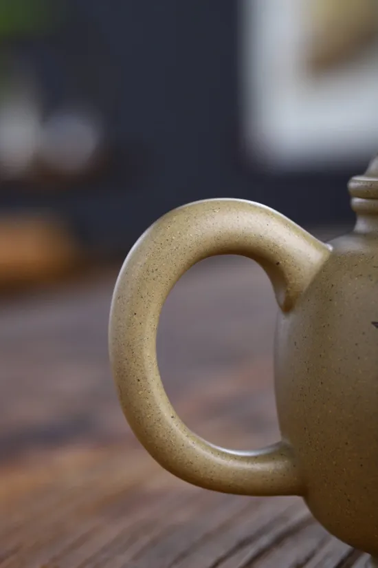 Premium Yixing Zisha Clay Teapot: Authentic Handcrafted Artisan Design 5