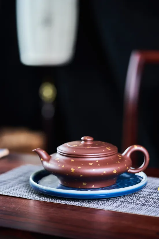 Premium Yixing Zisha Clay Teapot – Artisan Crafted Chinese Teapots 2