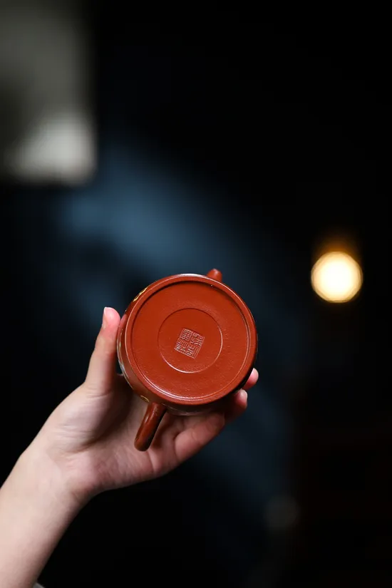 Handcrafted Yixing Clay Teapot | Qin Quan Design by Yang Junbao 1