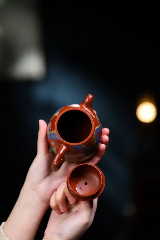 Handcrafted Yixing Clay Teapot | Qin Quan Design by Yang Junbao 5